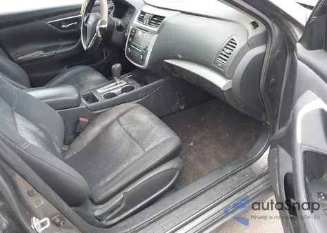 2017 Nissan Altima 2.5 S z USA, uszkodzony, nr VIN 1N4AL3AP7HC495015